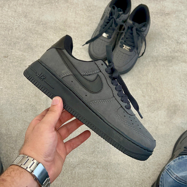 Modelo Air Force - Chumbo/Preto