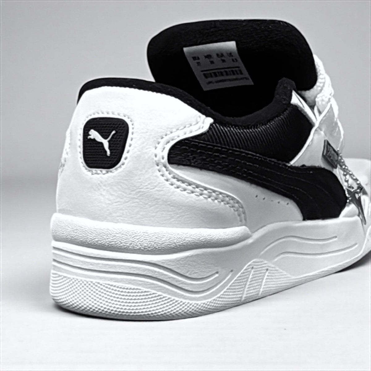 Modelo PM 180 Branco/Preto