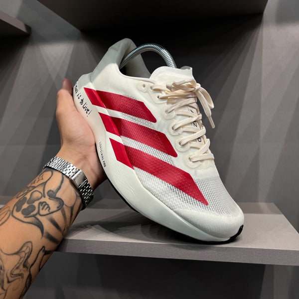 Modelo  Adizero EVO SL OFF/VERMELHO