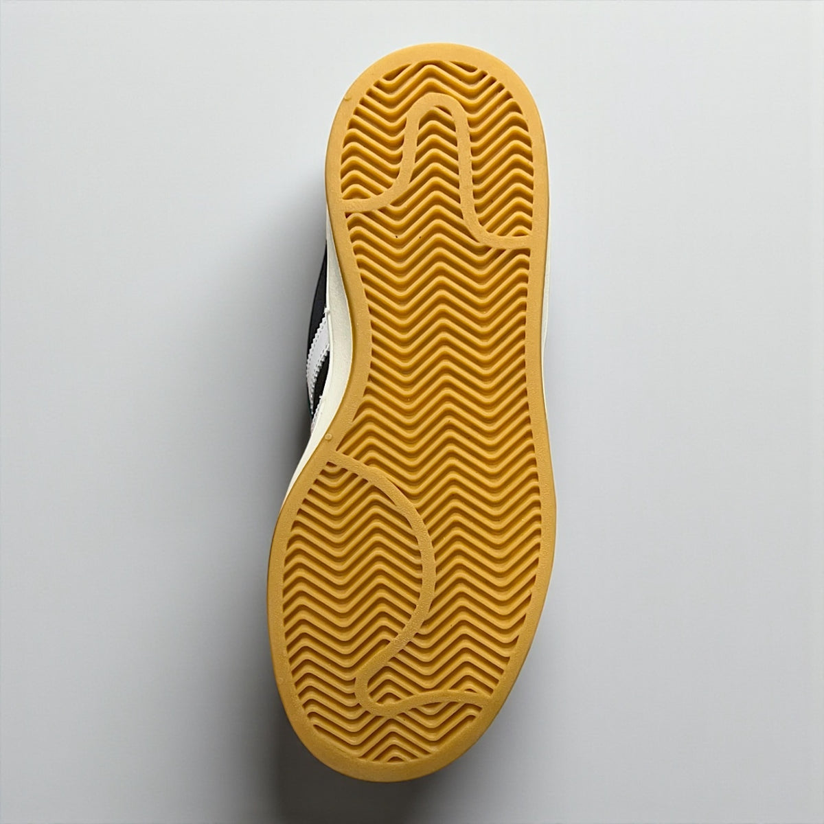 Modelo Campus 00s - Preto