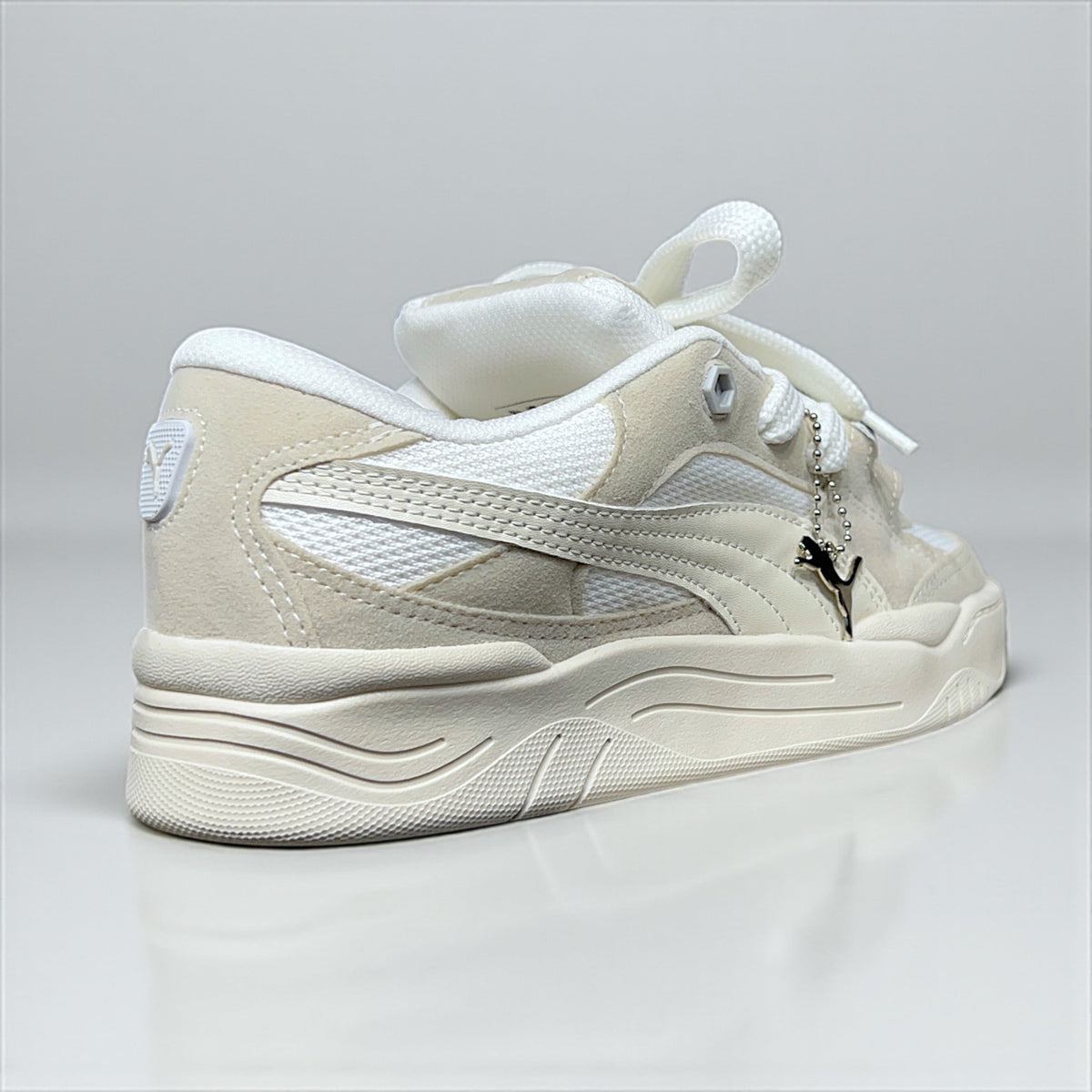 Modelo PM 180 Branco/Bege