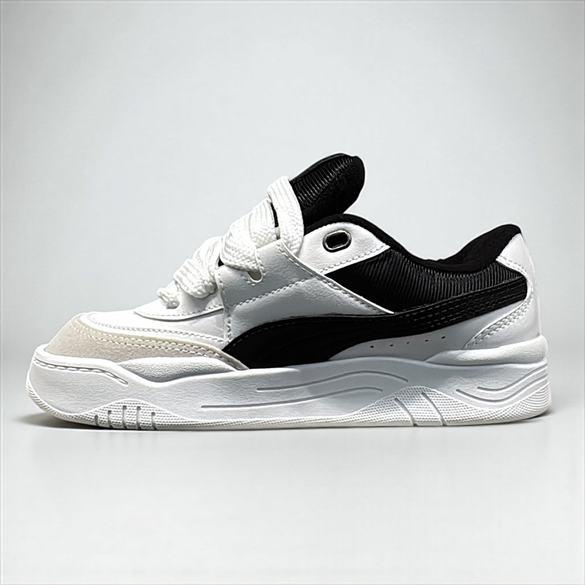 Modelo PM 180 Branco/Preto