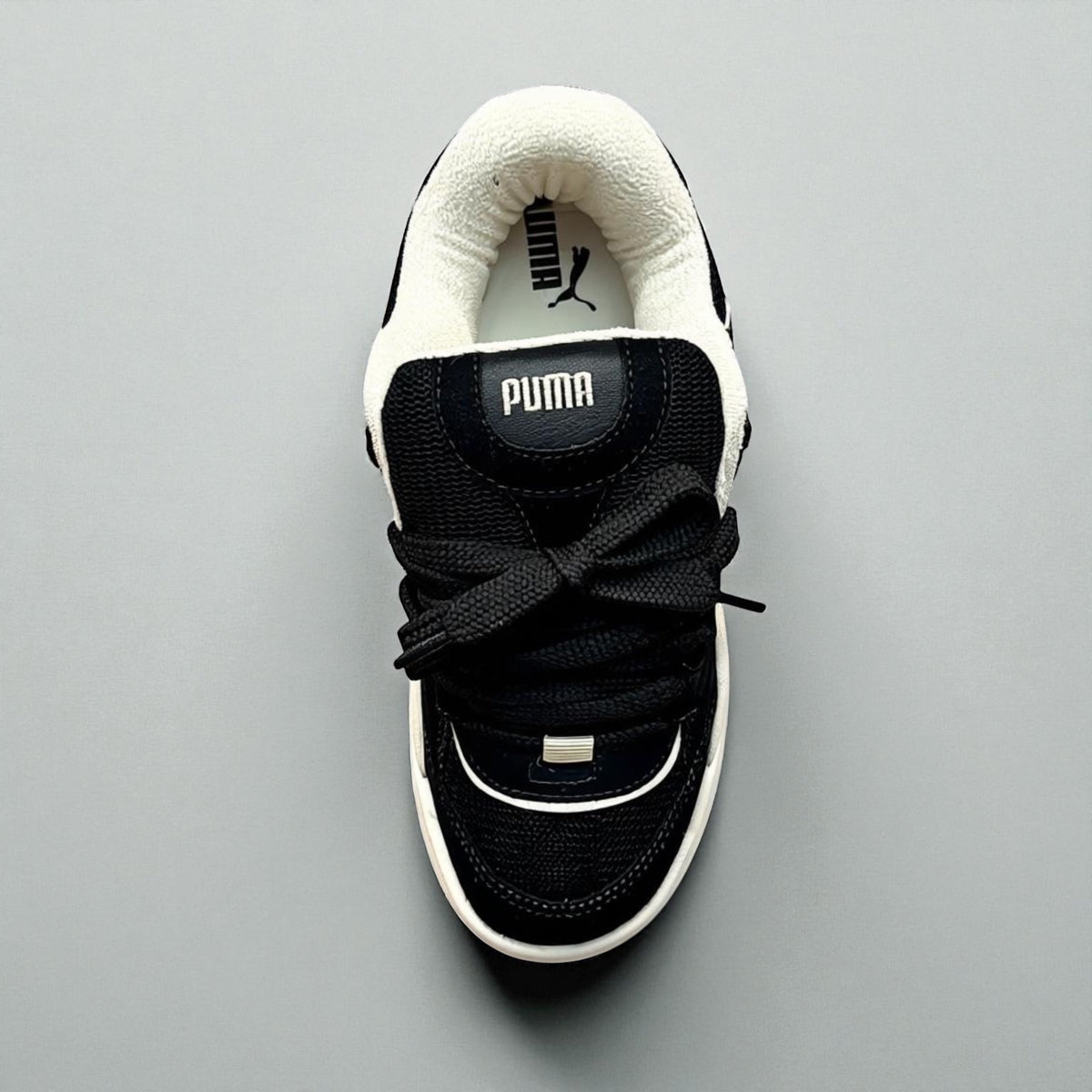 Modelo PM 180 Preto com Branco