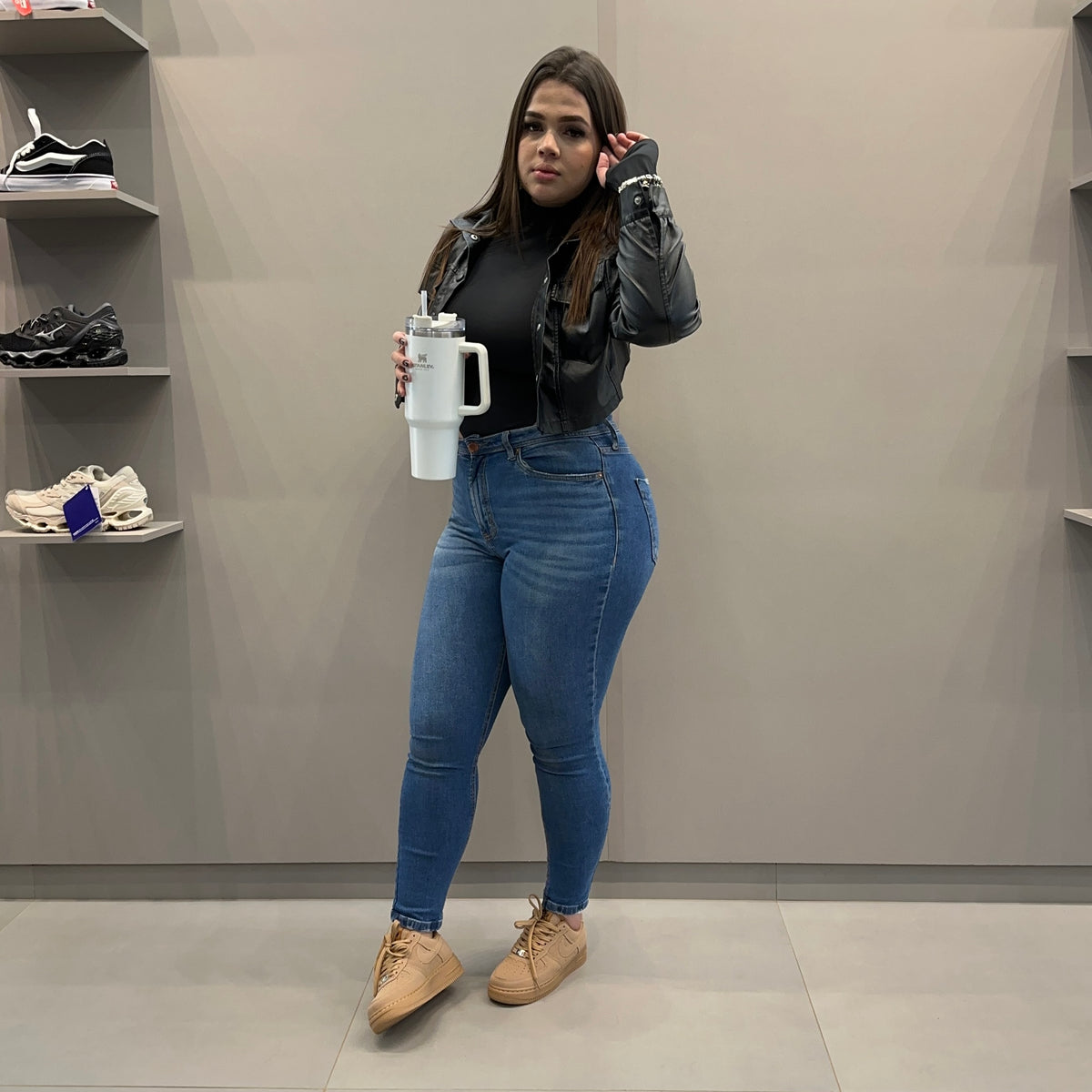 Modelo Air Force - Caramelo