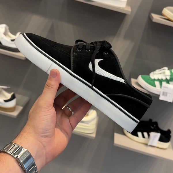 Modelo Sb Stefan Janoski